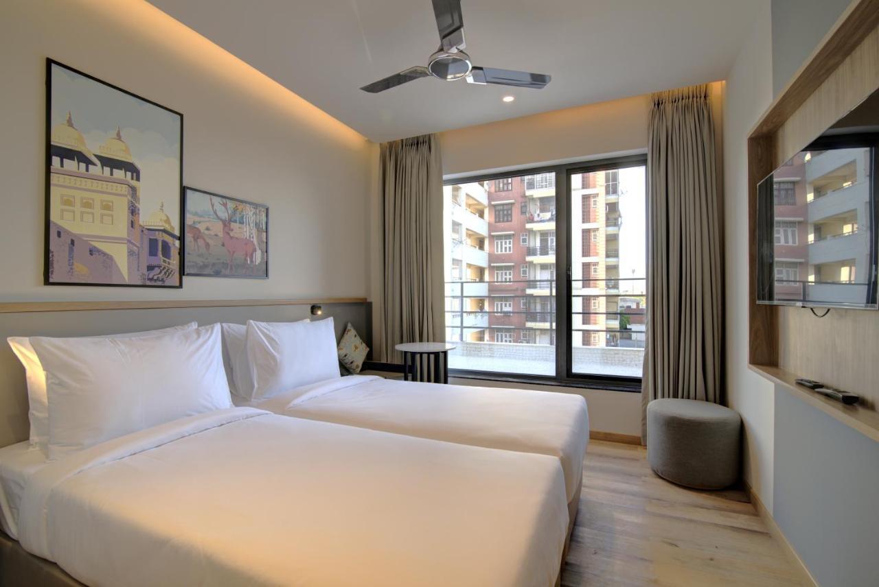 7 Apple Hotel Pratap Nagar, Джапур Экстерьер фото