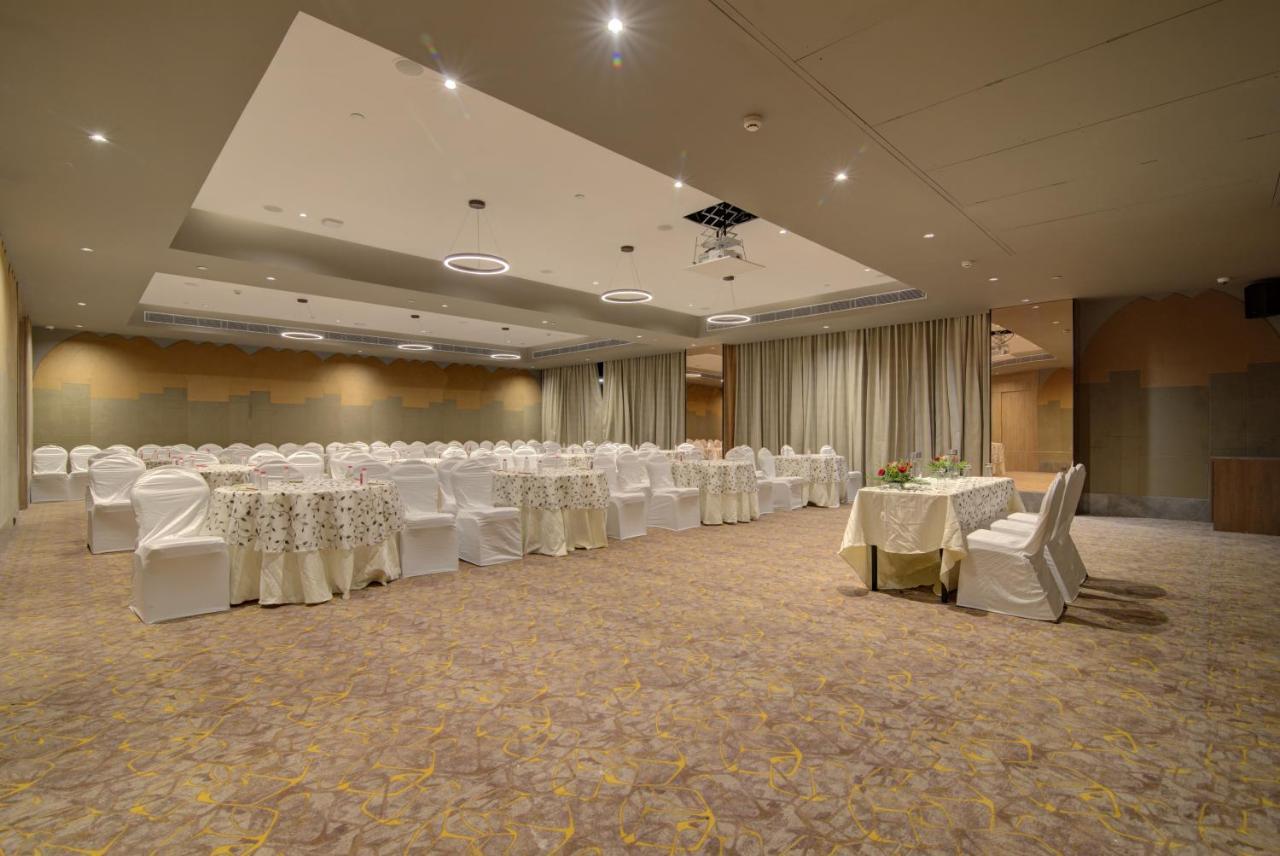 7 Apple Hotel Pratap Nagar, Джапур Экстерьер фото
