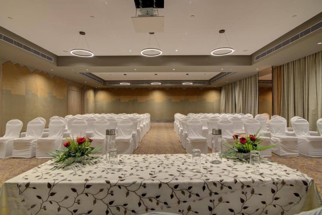 7 Apple Hotel Pratap Nagar, Джапур Экстерьер фото